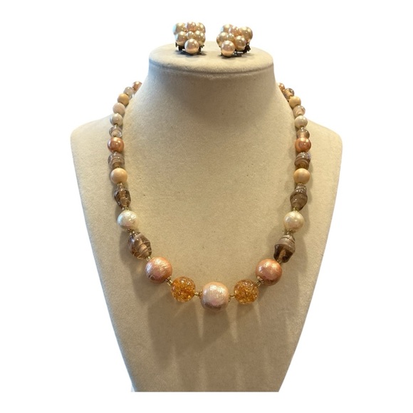 Jewelry - Vintage Beaded Necklace & Clip-On Earring Set Earth Tones & Pearl JB7